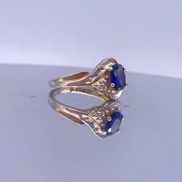 Vintage Sterling Silver Two-Tone Sapphire Ring - Picture 12 of 16